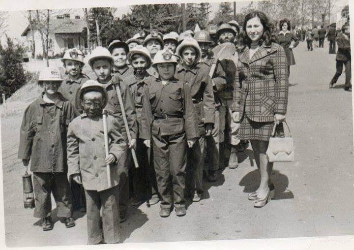 Karadon Özel İlkokulu 23 Nisan Kutlamaları (1973)